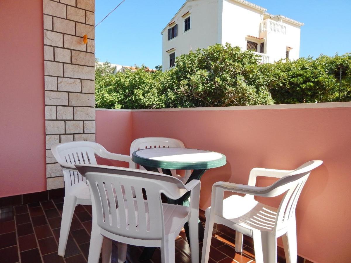 פג Apartments Luce - Family Friendly & Parking מראה חיצוני תמונה